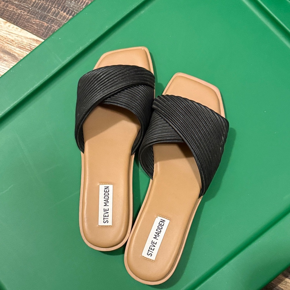 Steve Madden Black Crisscross Slide Sandals